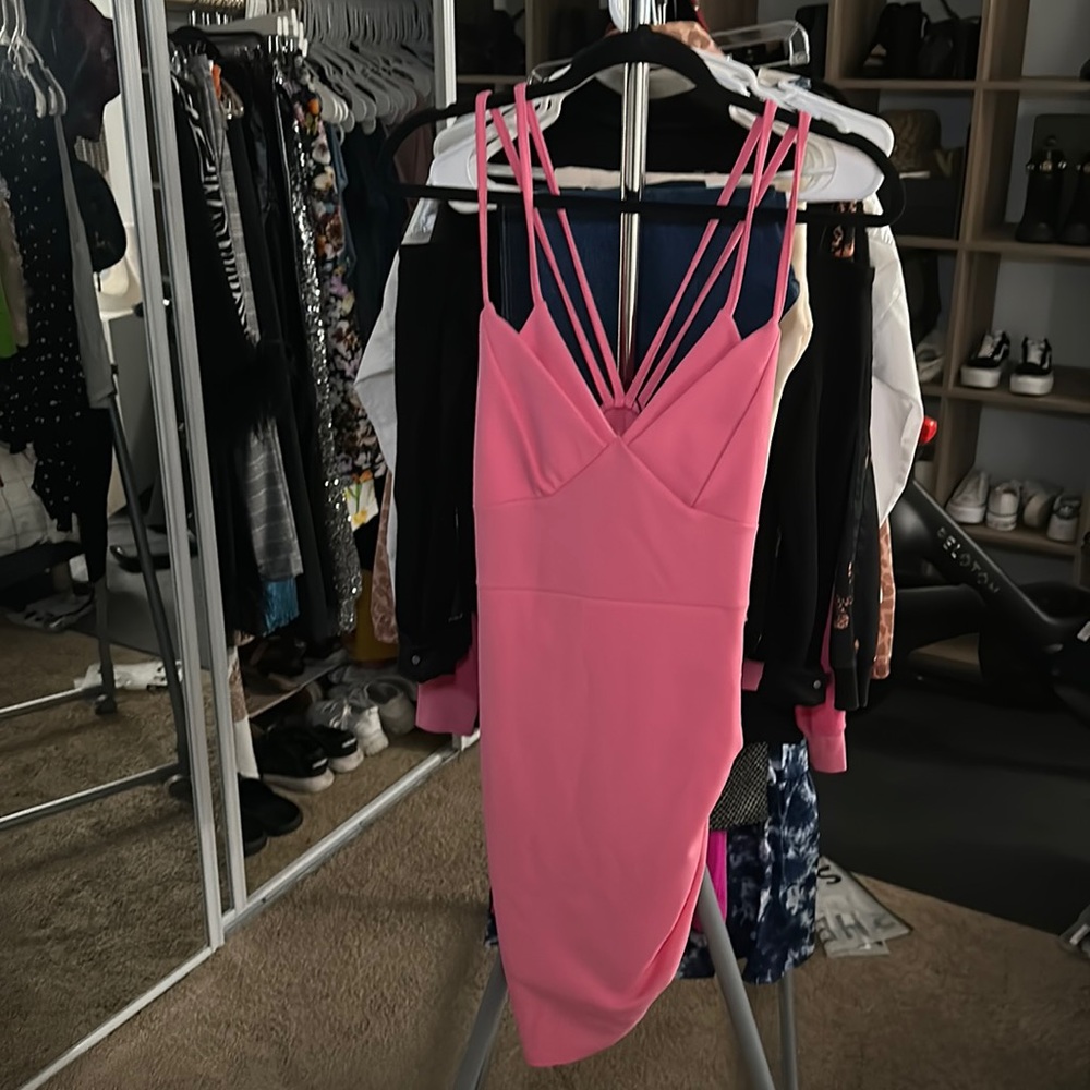 Pretty Little Thing pink dress